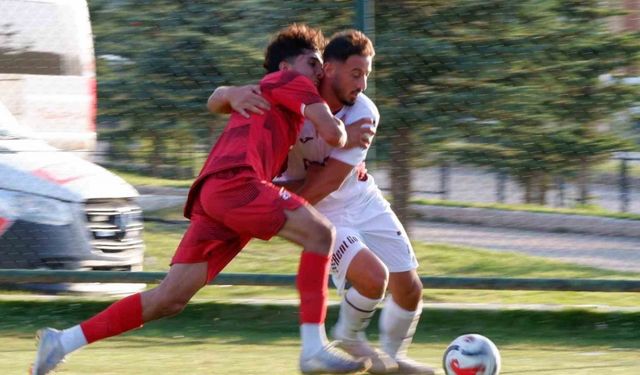 Trabzonspor üçüncü hazırlık maçında berabere kaldı