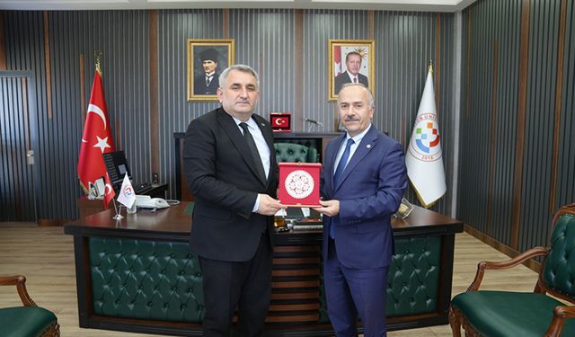 Üniversitelerarası İş Birlikleri Pekiştiriliyor