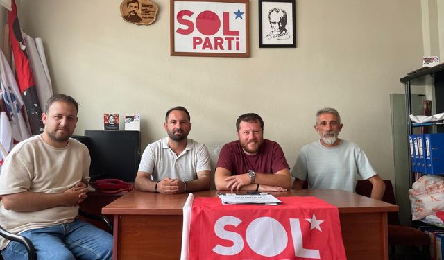 “Çay Üreticisi Borçla Sermaye Karla Yaşıyor”