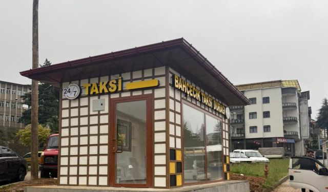 Trabzon'da taksi ve dolmuş durakları yenileniyor