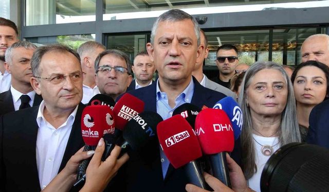 CHP Genel Başkanı Özgür Özel Trabzon’da