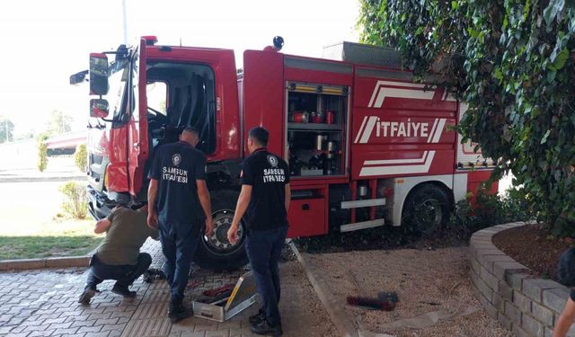 Samsun’da İtfaiye Aracı Kaza Yaptı: 2’si İtfaiyeci 3 Yaralı
