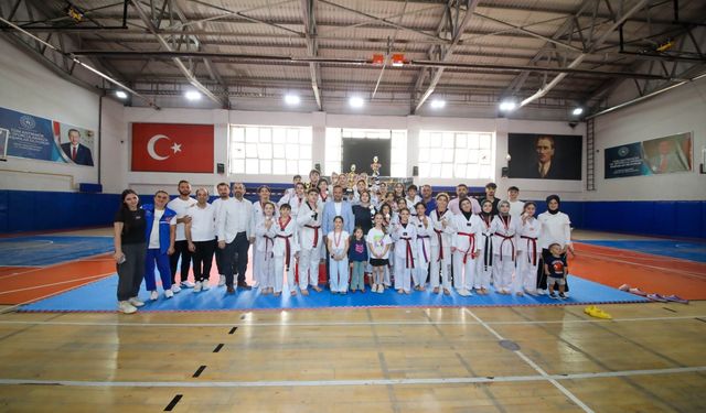 Zafer Bayramı’nda Tekvando Coşkusu