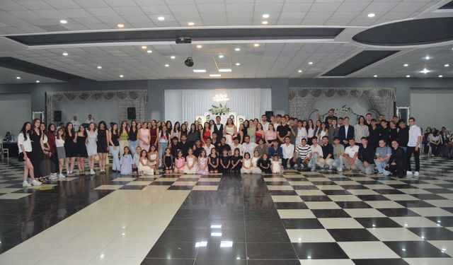 Betül ile Turgut Dünyaevine Girdi