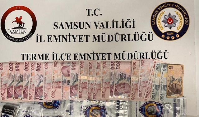 Polisin kovalamaca sunucu yakaladığı araçta uyuşturucu çıktı: 3 gözaltı