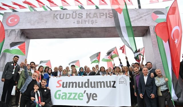 Trabzon Gazze için yürüdü, binlerce kişi tek yürek oldu