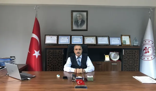 Borçka İlçe Stadında Parke Çalışmaları Başladı