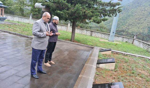 Gaziler ve Şehitlik Ziyaret Edildi