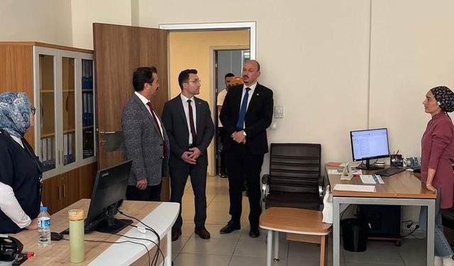 Murgul’ da Sağlık Kurumlarına Ziyaret