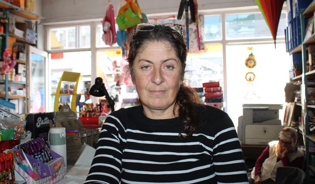 Okul Alışverişi Başladı: Kırtasiyeciler Dertli