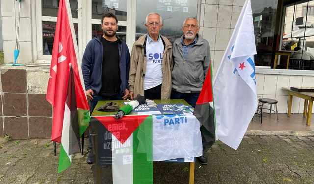 Kemalpaşa’da Miting Öncesi Stant Etkinliği