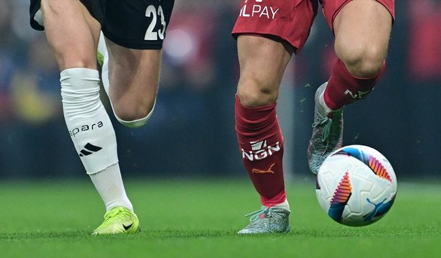 Galatasaray ve Beşiktaş'taki 20 futbolcuda 'ilk derbi' heyecanı