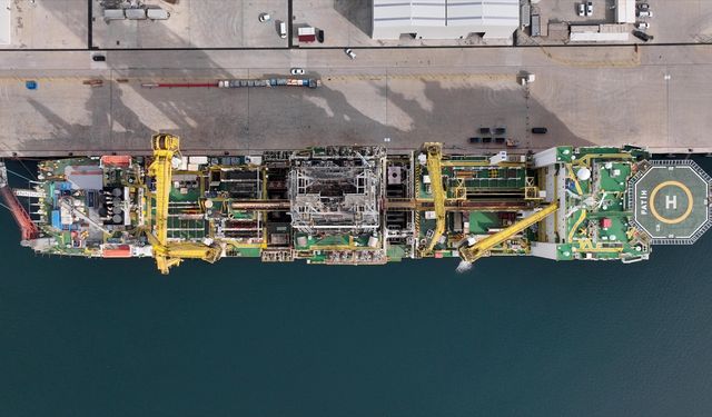 Karadeniz gazının dünya pazarına LNG olarak satışının önü resmen açıldı