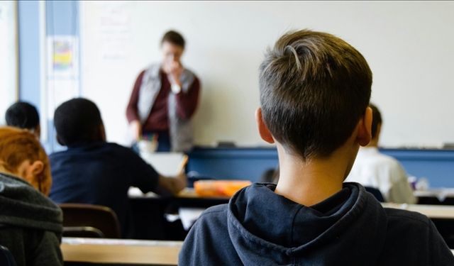 Müdahale edilmeyen akran zorbalığı suça eğilime, mağdur için de kalıcı travmaya dönüşebilir