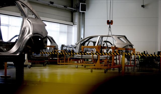 Otomotiv endüstrisi eylülde 3,7 milyar dolarla en fazla ihracat yapan sektör oldu