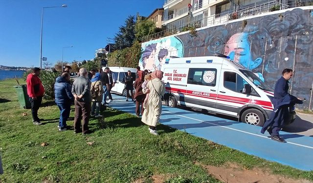 Sinop'ta denizde hareketsiz halde bulunan kişi kaldırıldığı hastanede hayatını kaybetti