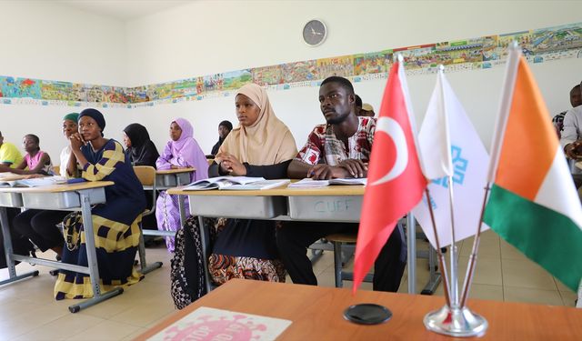 Türkiye, 125 ülkeyle 350 eğitim anlaşması yürütüyor