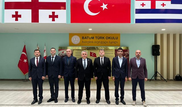 Rektör Aydın, Batum’da Temaslarda Bulundu