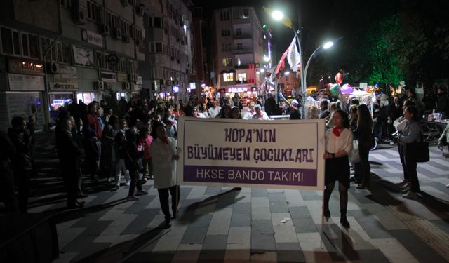 Hopa’da Cumhuriyet’in 102. Yılı Coşkuyla Kutlandı!