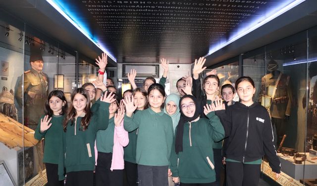 Gezici Müze İlk Gününde Yoğun İlgi Gördü