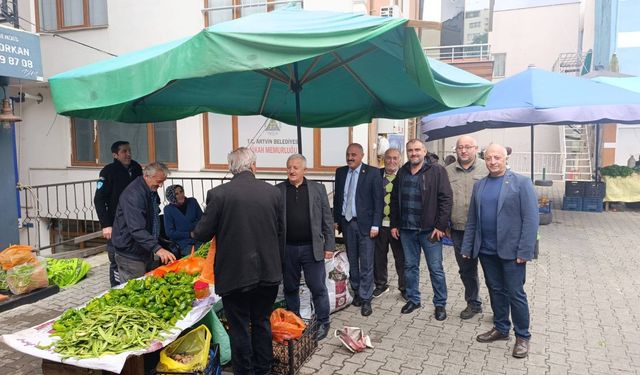 Pazar Esnafının Sorunlarını Dinledi