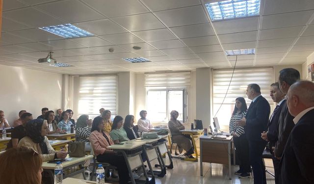 Açık Uçlu Madde Seminerleri Arhavi’de Sürüyor