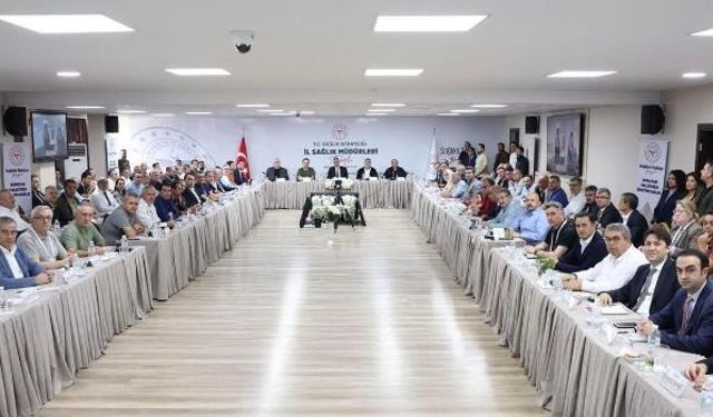 İl Sağlık Müdürleri İzmir’de Bir Araya Geldi