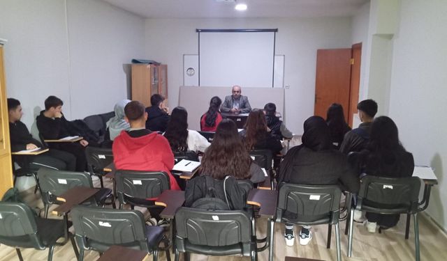 Murgullu Öğrencilerden Anlamlı Ziyaret