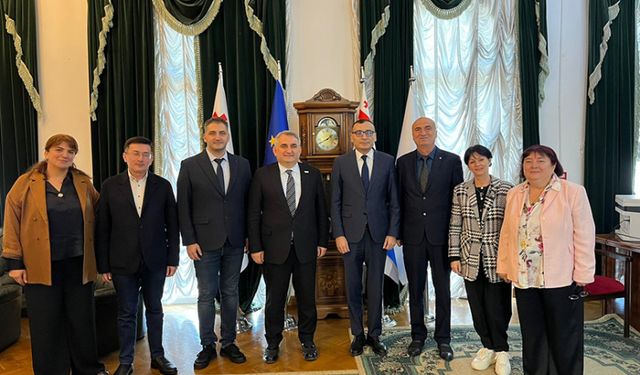 Rektör Aydın'dan Batum’a Akademik Ziyaret