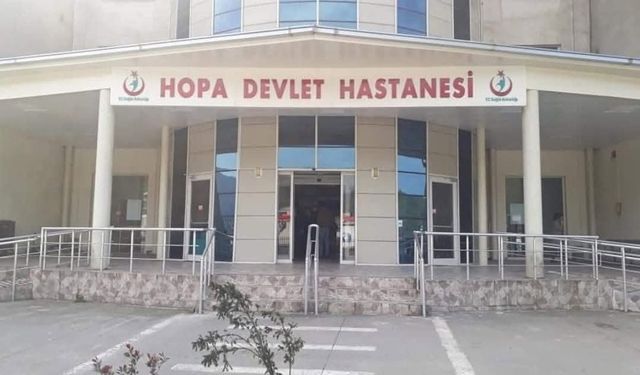 Hopa Devlet Hastanesi’ne Yeni Uzmanlar