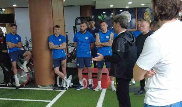 İlhan Palut, Çaykur Rizespor’a veda etti