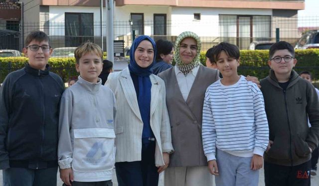 Ordu’da 27 yıllık öğretmen, yetiştirdiği eski öğrencisiyle omuz omuza görev yapıyor