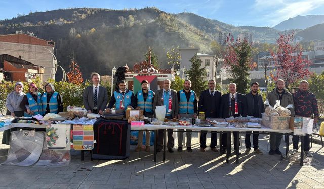 Murgul’da Gazze İçin Kermes Düzenlendi