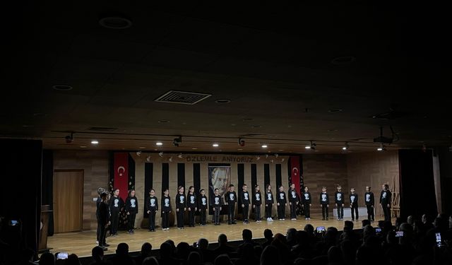 Atatürk Saygı ve Özlemle Anıldı