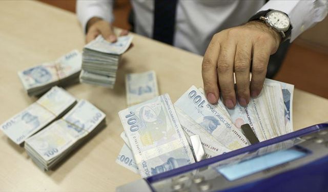 Cari denge 4 aydır fazla veriyor