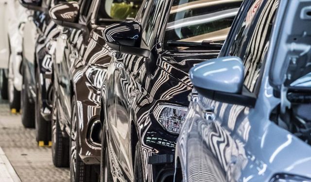 Otomobil ve hafif ticari araç pazarı ocak-kasım döneminde yüzde 10,16 büyüdü