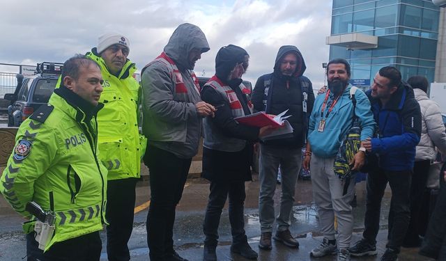 Sarp Sınır Kapısı’nda Turizm Denetimleri Sıkılaştırıldı