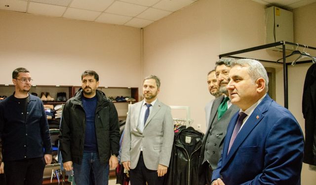 Hopa Yerleşkesinde Hayır Çarşısı Açıldı