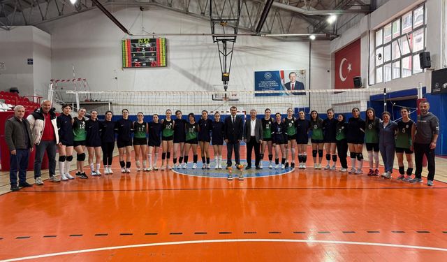 Voleybol Genç Kızlar Grup Maçları Tamamlandı
