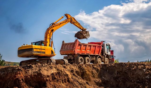 İŞ MAKİNESİ (EKSKAVATÖR ) KİRALAMA İŞİ