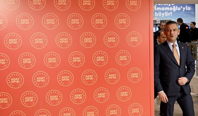 CHP Genel Başkanı Özel, basın toplantısı düzenledi: