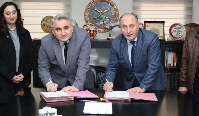 Arhavi Belediyesi ile AÇÜ Arasında İş Birliği Protokolü