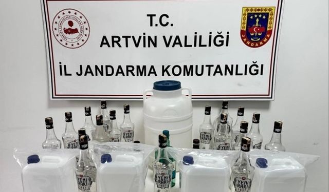 Artvin'de Kaçakçılıkla Mücadelede 11 Şüpheli Yakalandı