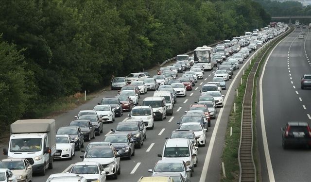 Trafiğe ocakta 144 bin 620 aracın kaydı yapıldı