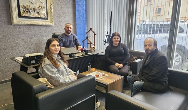 Arhavi İlçe Başkanı Uzuner’e Ziyaret