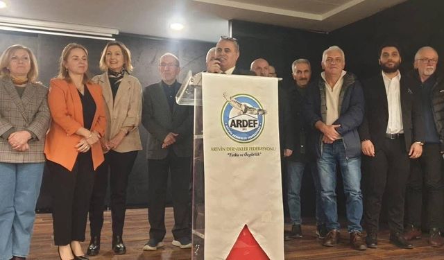 Artvin Dernekler Federasyonu’nda Güven Tazeledi
