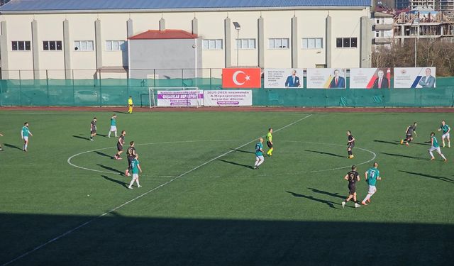 Murgul Belediyespor’dan 1-1’lik Sonuç