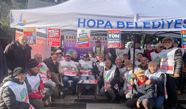 “Emeklinin Sorunu Bayramlık Değil, Aylık Gelir”