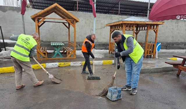 Belediye'den bahar temizliği