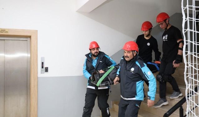 Deprem Haftası: Okullarda tahliye tatbikatı